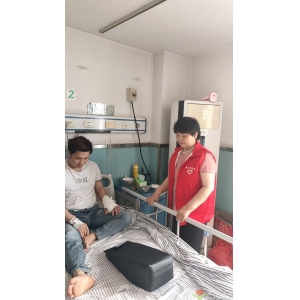 麻城康樂興家政：專業(yè)護工，守護健康，讓愛無微不至